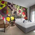 Hotel Azzurra 4*